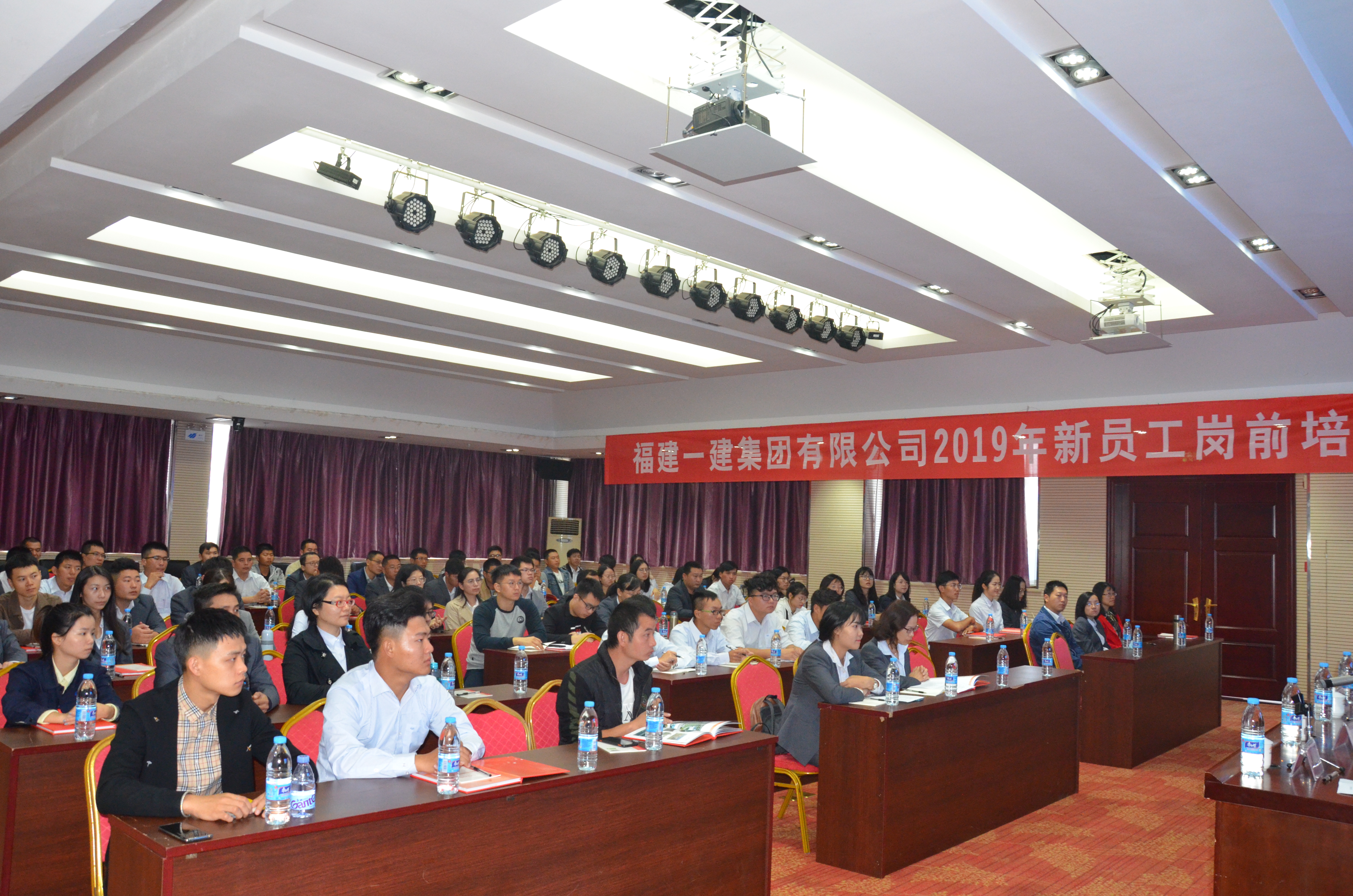 微信图片_20191125152708.jpg 微信图片_20191125152708.jpg