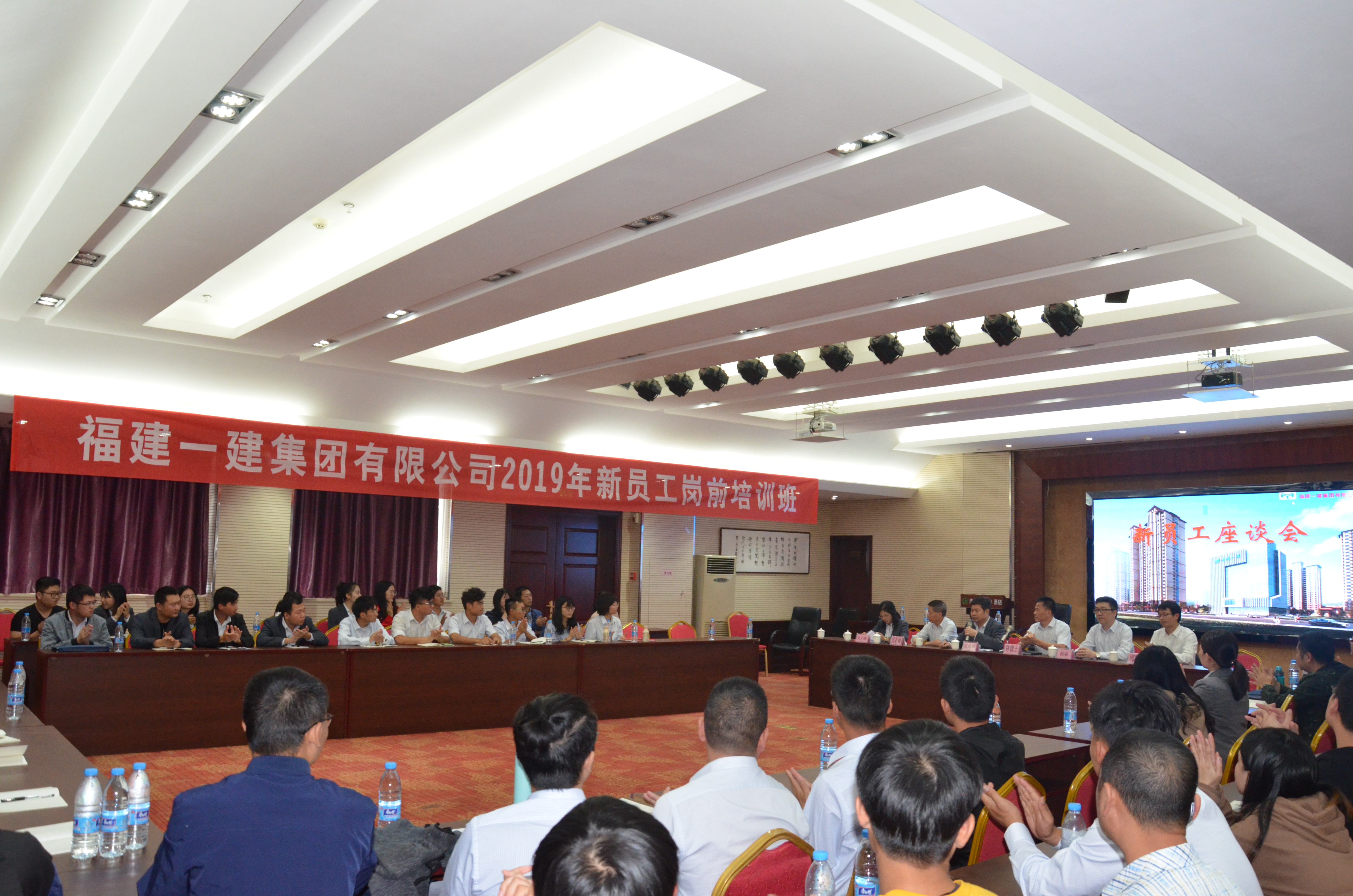 微信图片_20191125155500.jpg 微信图片_20191125155500.jpg
