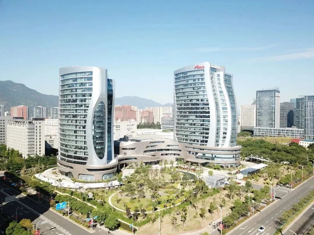 公司承建的星网锐捷科技园三期荣获华东地域优质工程奖.jpg